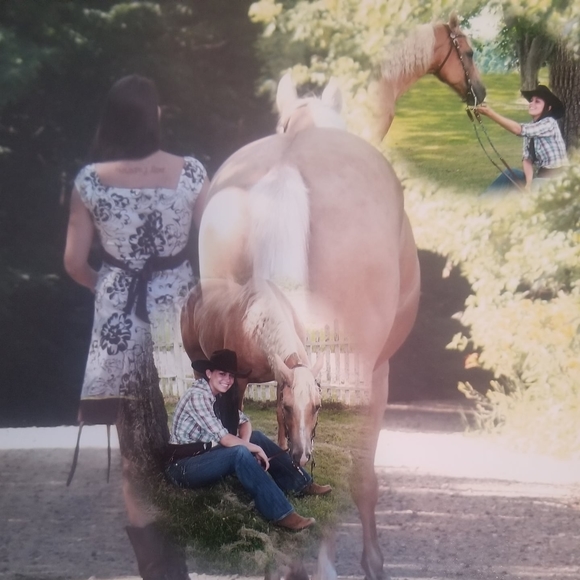 Meet your Posher, Ashli - Picture 1 of 1